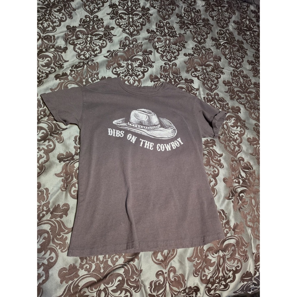Miss‎ Me Dibs on the Cowboy Graphic T Shirt Medium Dark Gray